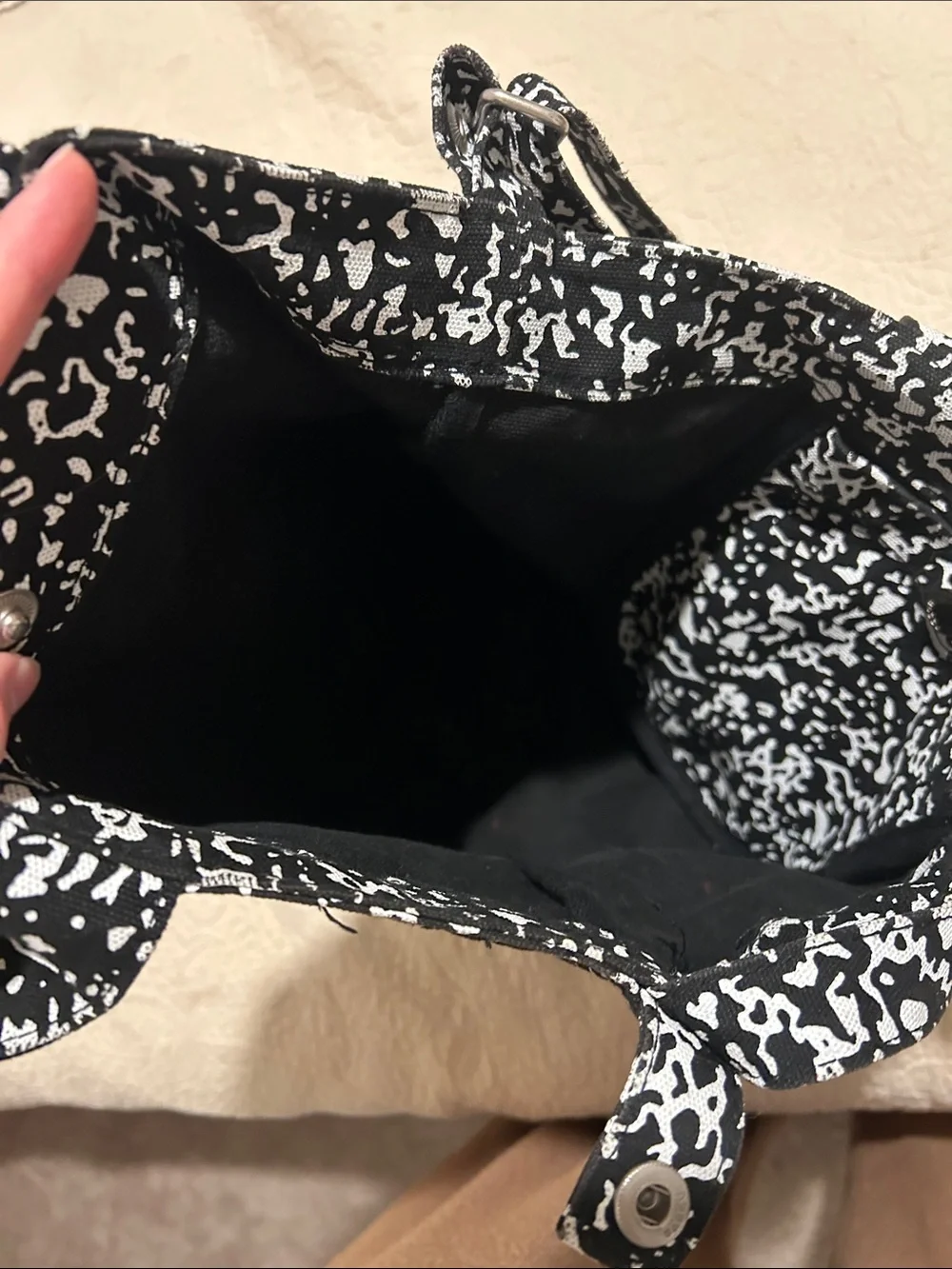 BAGGU Black and White Speckle Tote with Top Handles and Adjustable Strap